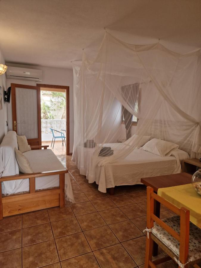 Viviendas Es Carnatge, Can Mestre Playa Migjorn Exterior foto
